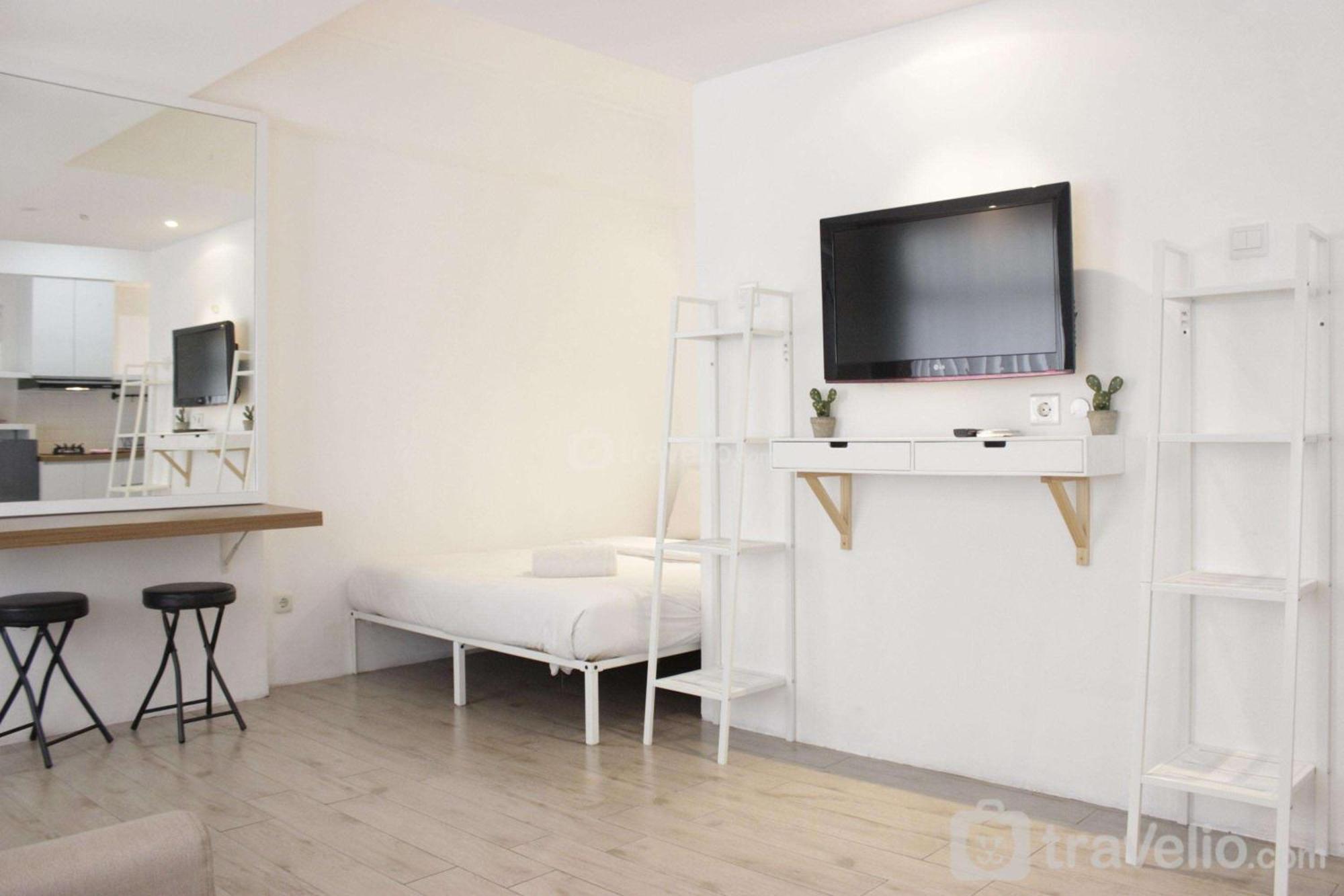 Apartemen Modern Chic At Grand Afrika By Travelio Bandung